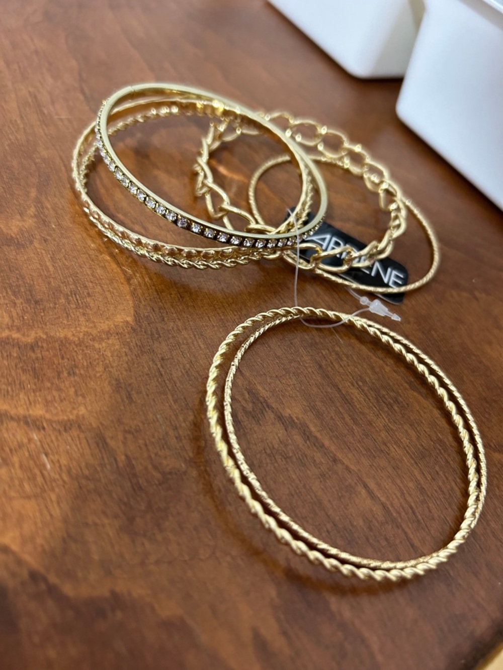 3/12$🫐Ardene Gold Tone Mixed-Texture Bangle Bracelet Set
